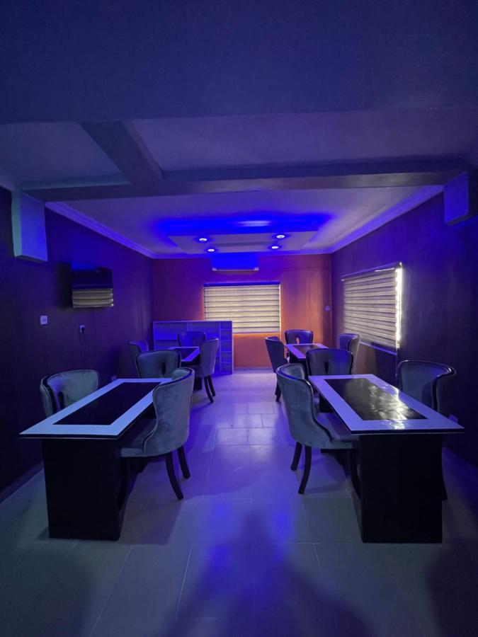 Alluring View Hotel - Allen Avenue Lagos Ngoại thất bức ảnh