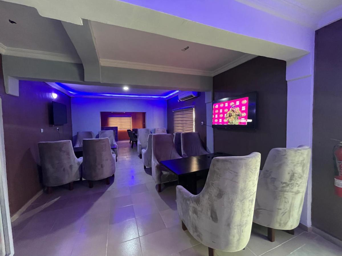 Alluring View Hotel - Allen Avenue Lagos Ngoại thất bức ảnh