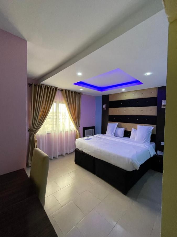 Alluring View Hotel - Allen Avenue Lagos Ngoại thất bức ảnh