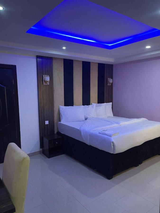 Alluring View Hotel - Allen Avenue Lagos Ngoại thất bức ảnh